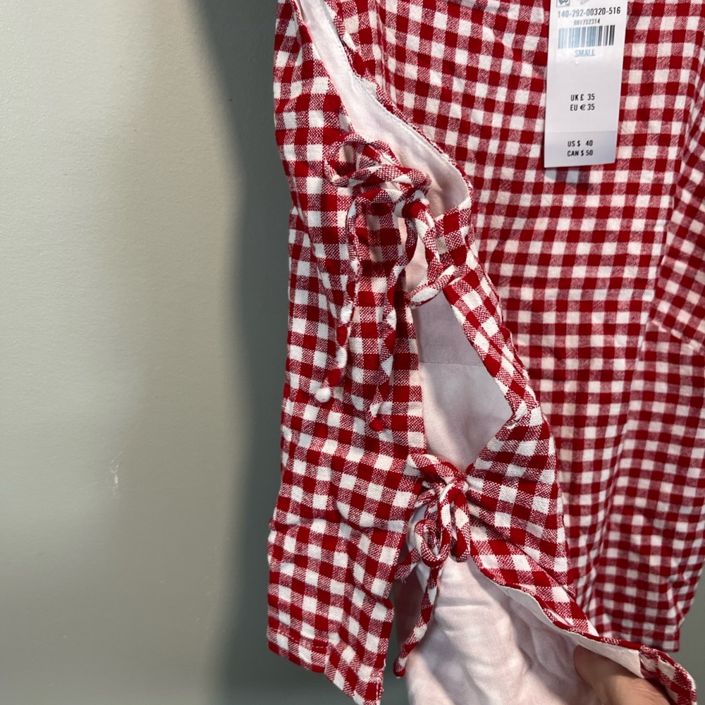 Abercrombie & Fitch Women’s Small Red and White Gingham Side Tie Top Apron - Picture 6 of 8